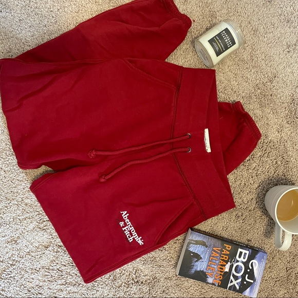 Abercrombie & Fitch Old School Sweat Pant - Picture 1 of 4